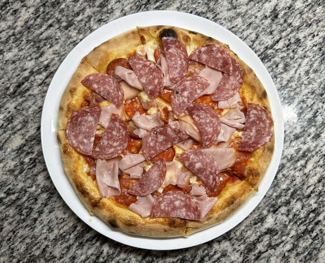 КУАТРО ДИ КАРНЕ