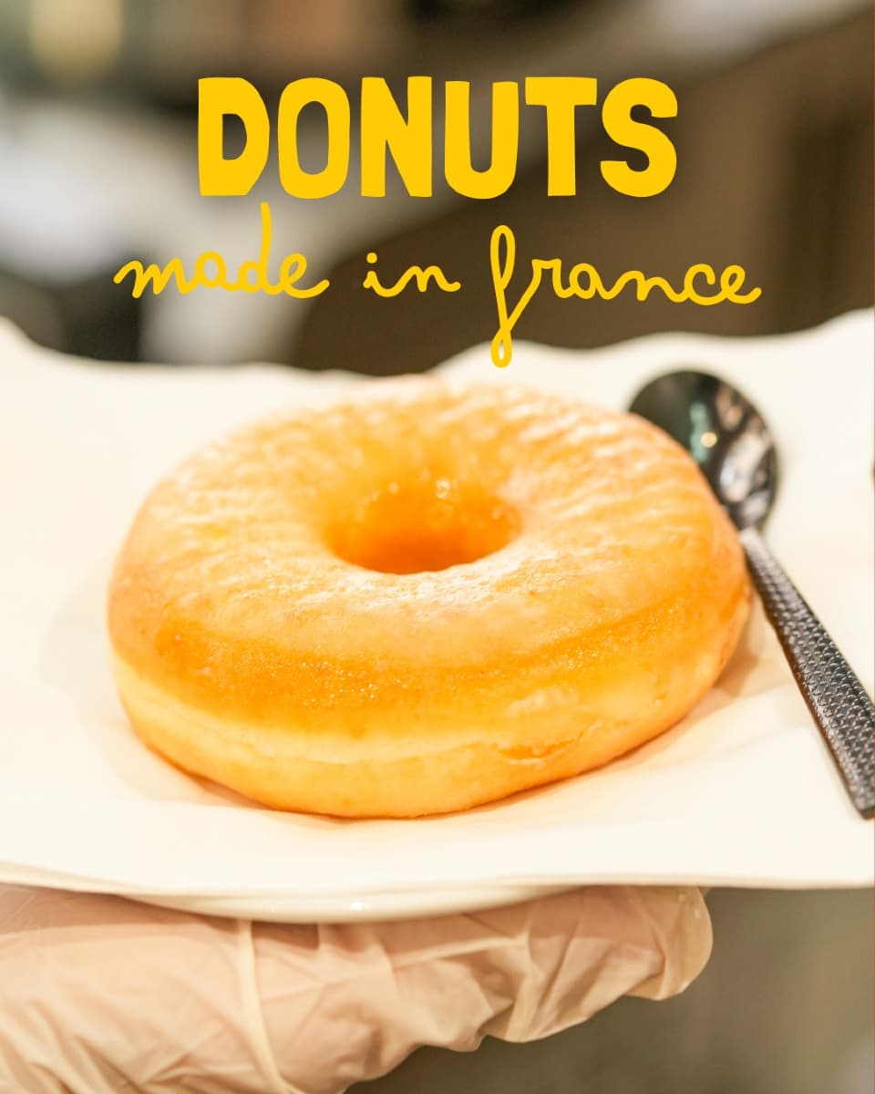 Donut servi à l’Arty Caffé